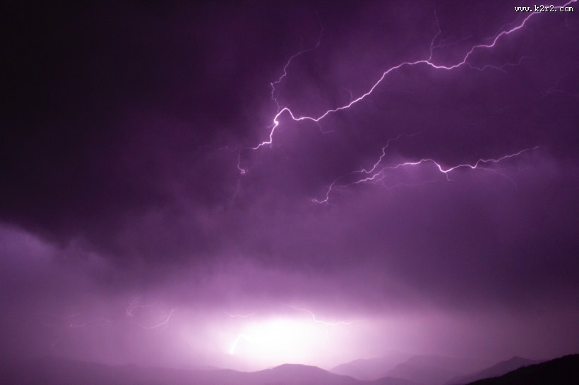 电光石火的闪电图片