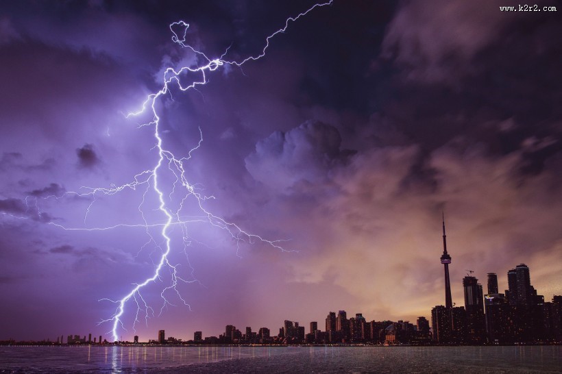 电光石火的闪电图片