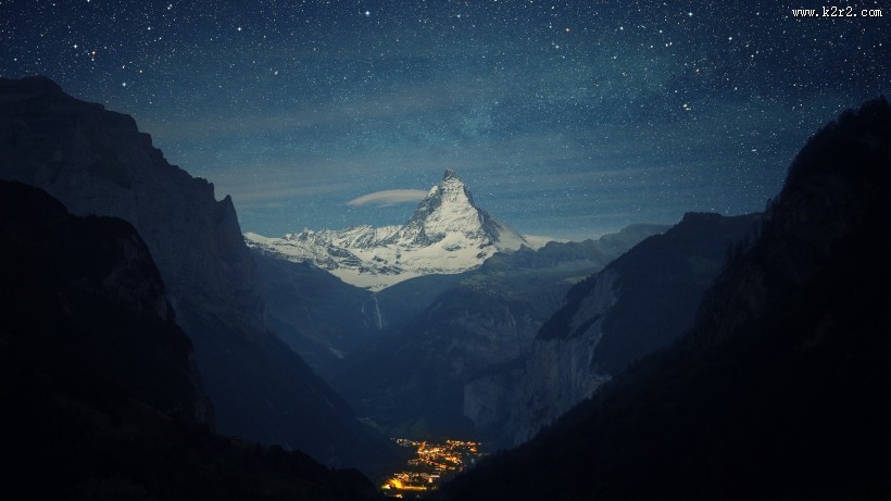 绵延不断雄伟的高山自然风景图片
