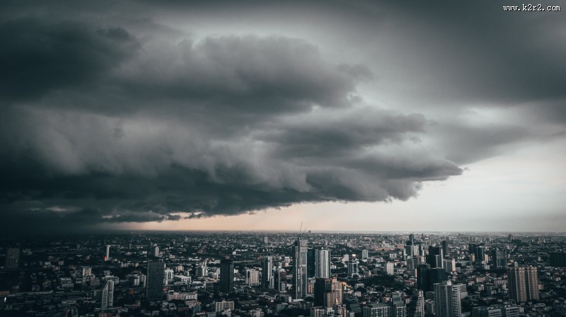 布满乌云的天空图片大全
