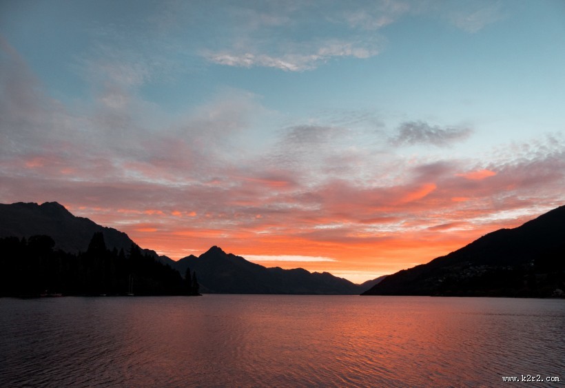 绚丽多彩的天边火烧云图片大全