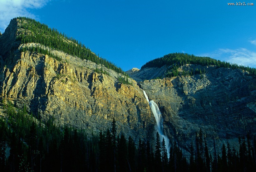 峻峭的山峦图片大全