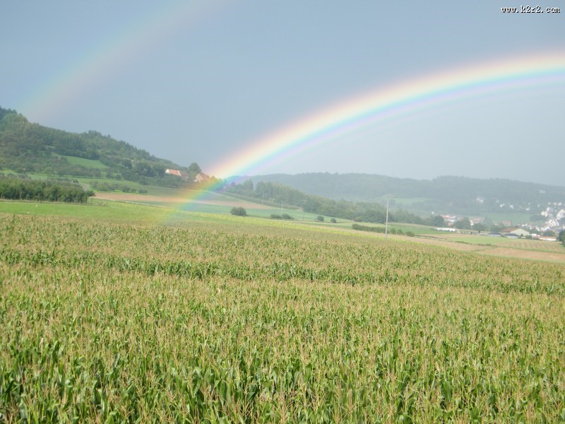 绚丽的彩虹图片大全