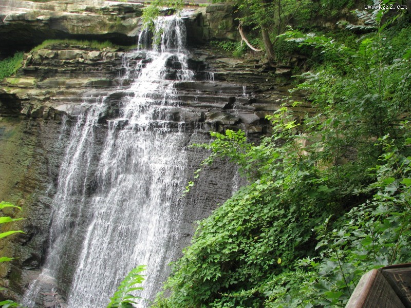 蔚为壮观的瀑布图片