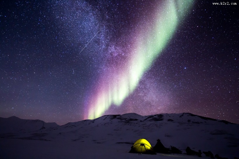 奇特美丽的极光图片