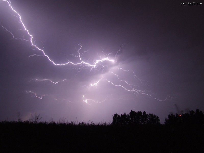 可怕的闪电图片