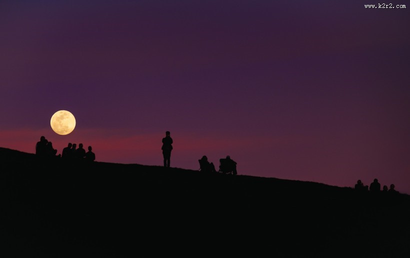 圆圆的月亮图片大全