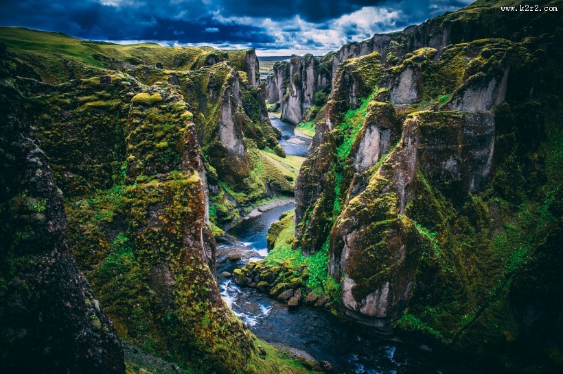 峻峭的山峰图片大全