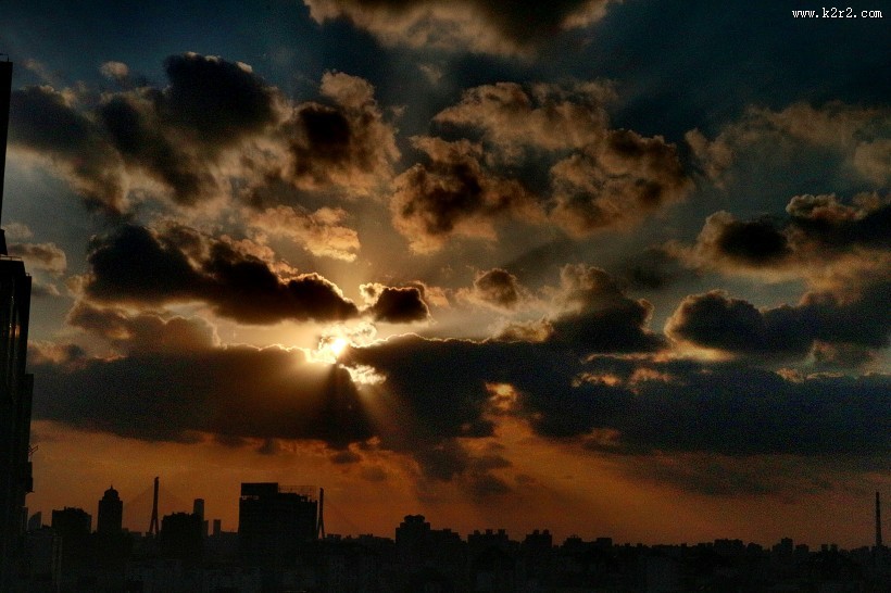 天空的乌云图片