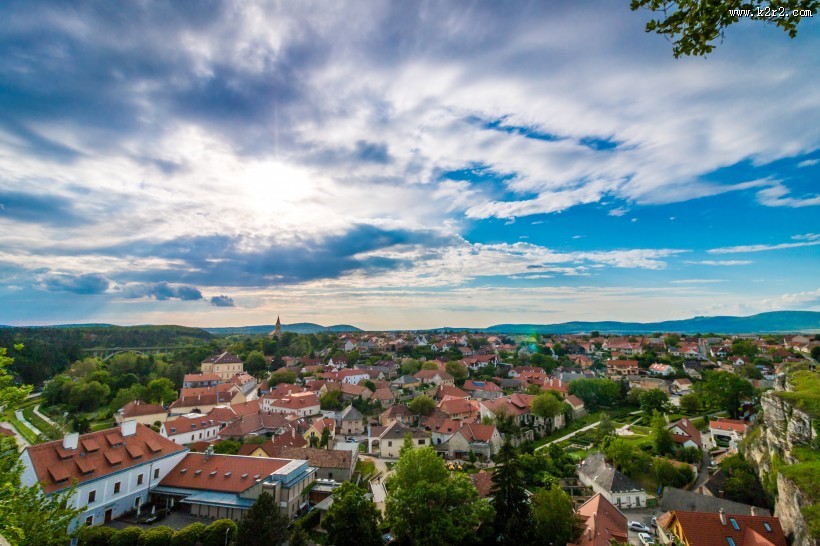 一望无垠的蓝天白云图片