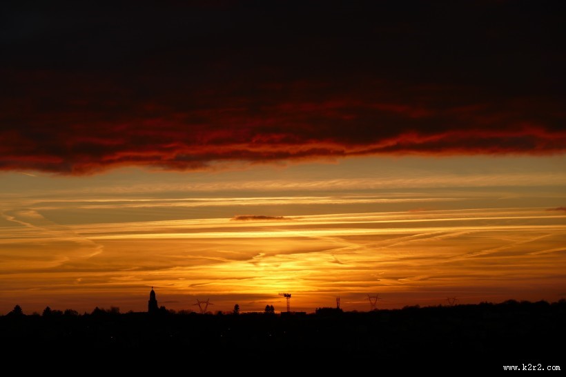 美妙的田园日出风景图片