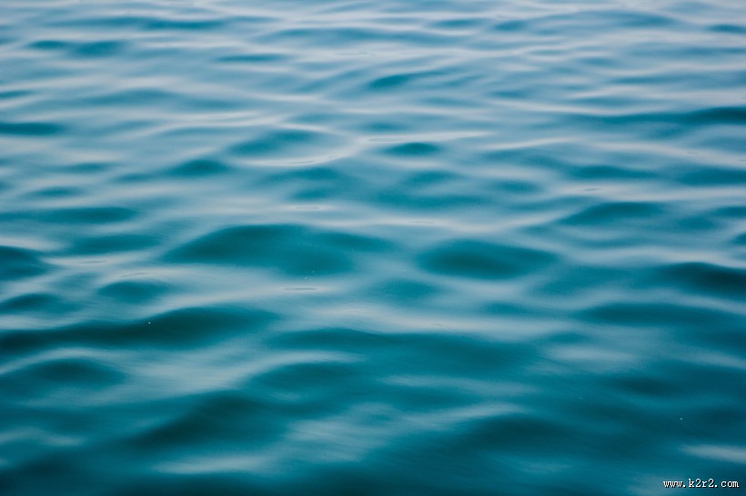 微波荡漾的海面图片大全