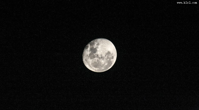 圆圆的月亮图片大全