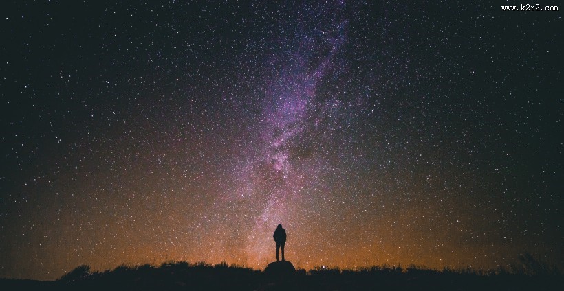 延时拍摄的星空图片