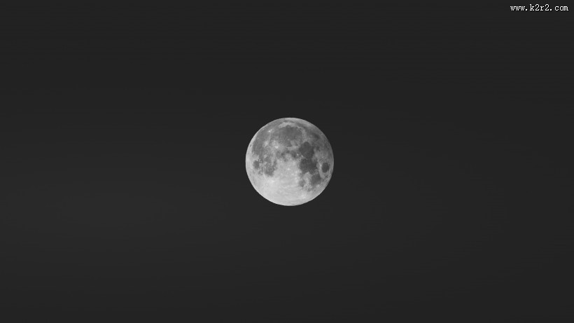 皎洁的月亮的图片