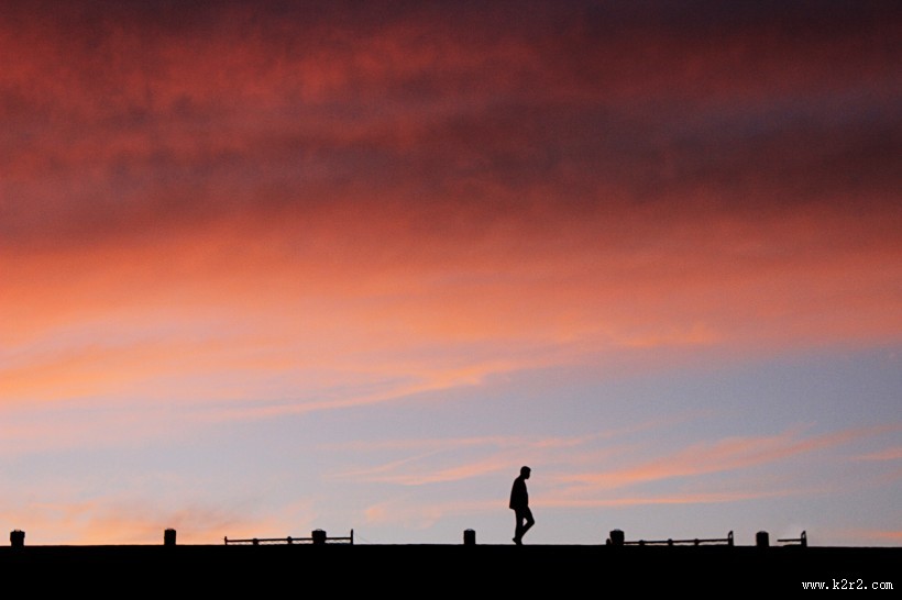 黄昏时天边的云彩图片