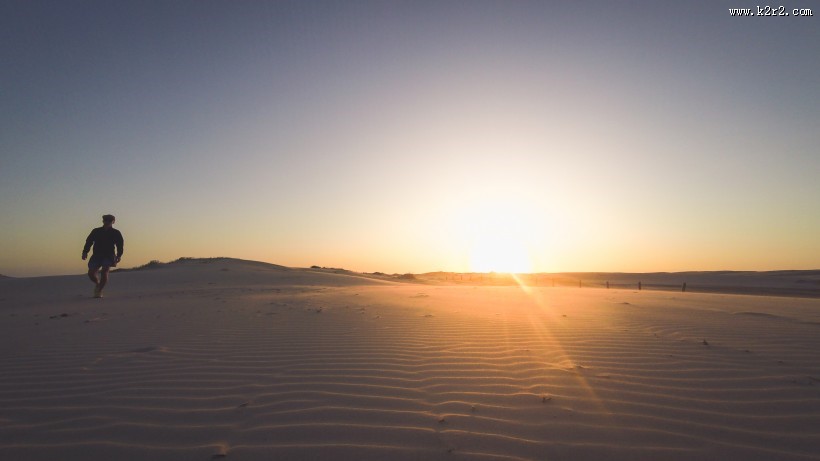 壮丽的沙漠图片大全