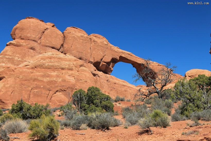 奇特的岩石图片