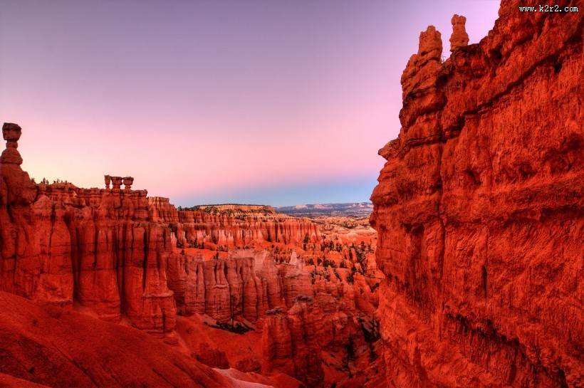 荒漠峡谷风景图片
