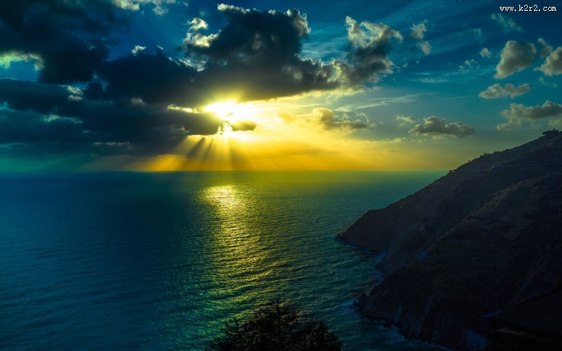 黄昏的大海夕阳风景图片