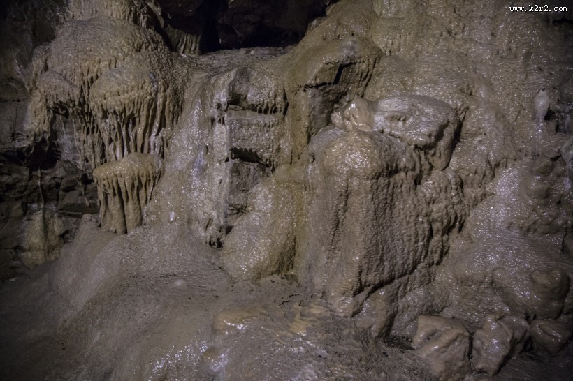 探险石头洞穴图片
