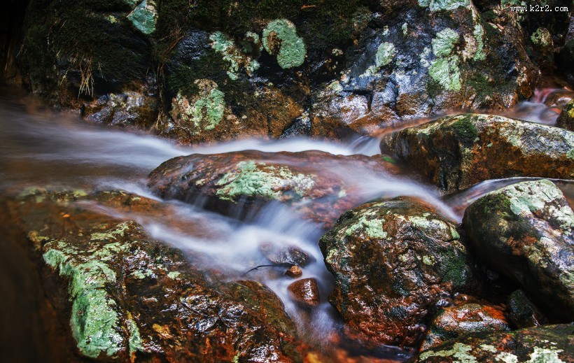 乡村的山水田园风景图片