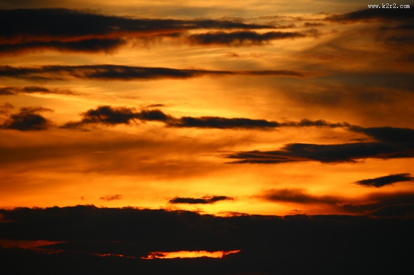 傍晚的天空图片