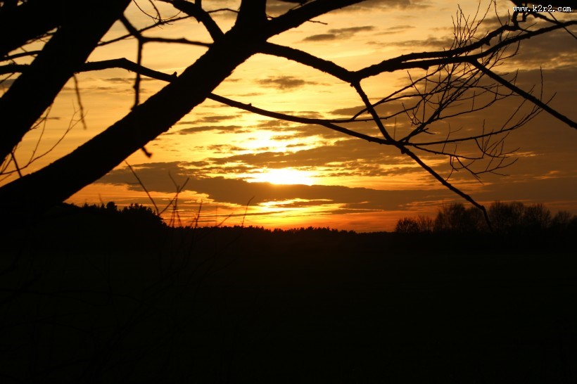 傍晚的天空图片