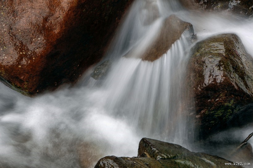 溪流图片