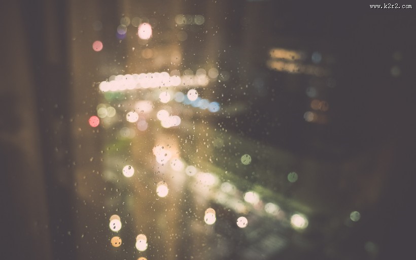 窗外的雨风景图片