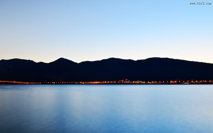 暮色中的滇池图片大全