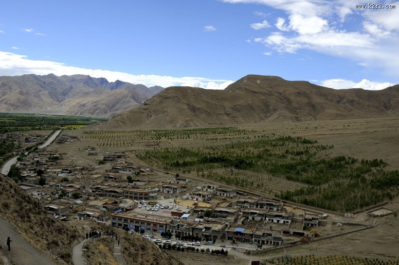 珠穆朗玛峰风景桌面壁纸