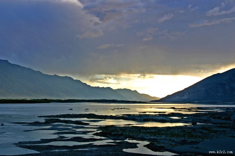 雅鲁藏布江风景图片大全