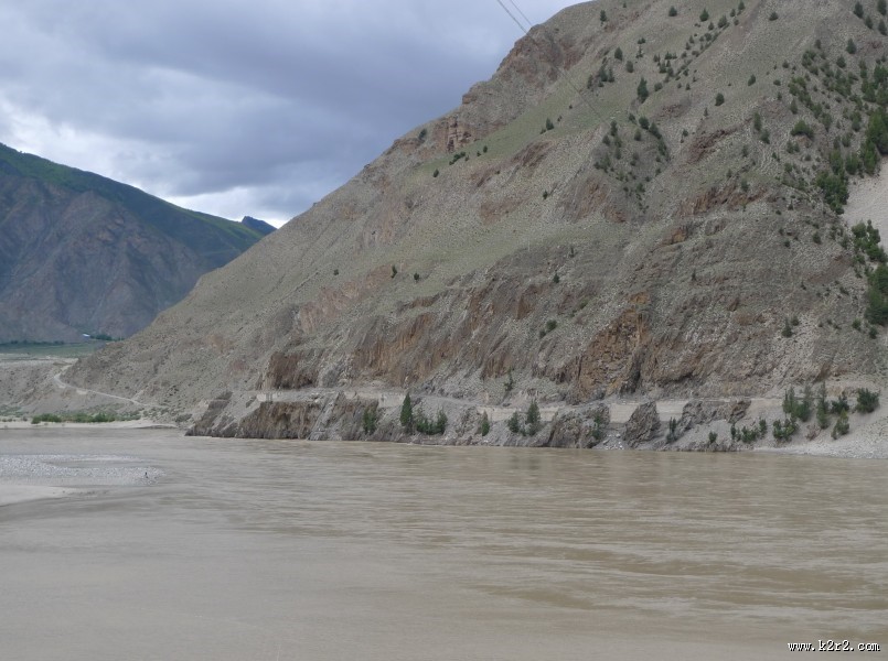 雅鲁藏布江风景图片大全