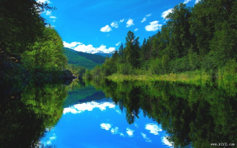 自然风光水中倒影图片