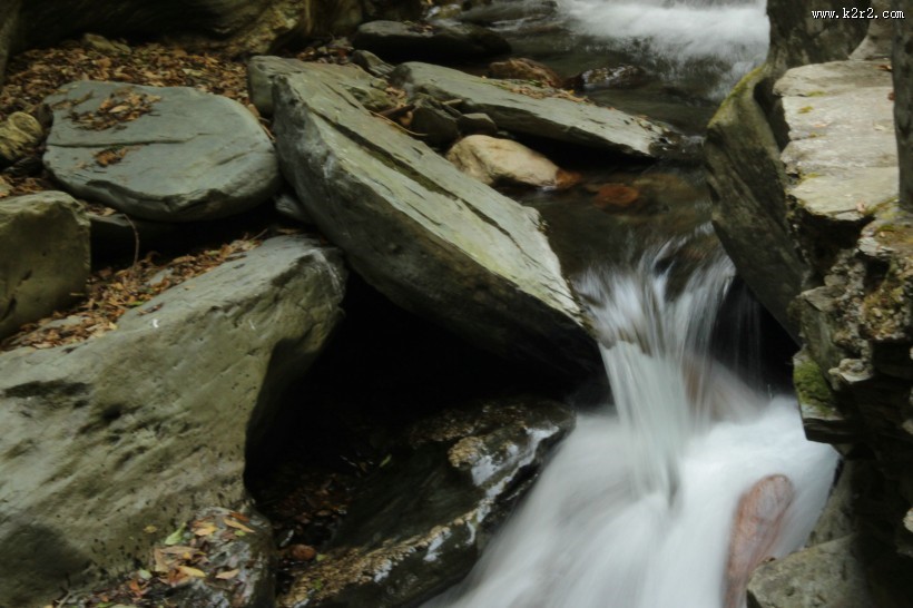 哀牢山泉水图片