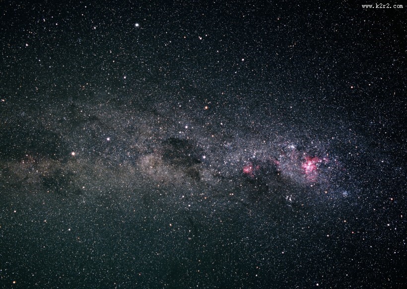 布满星星的天空图片