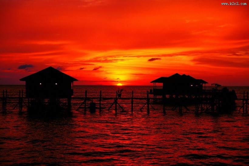 唯美海边落日夕阳图片