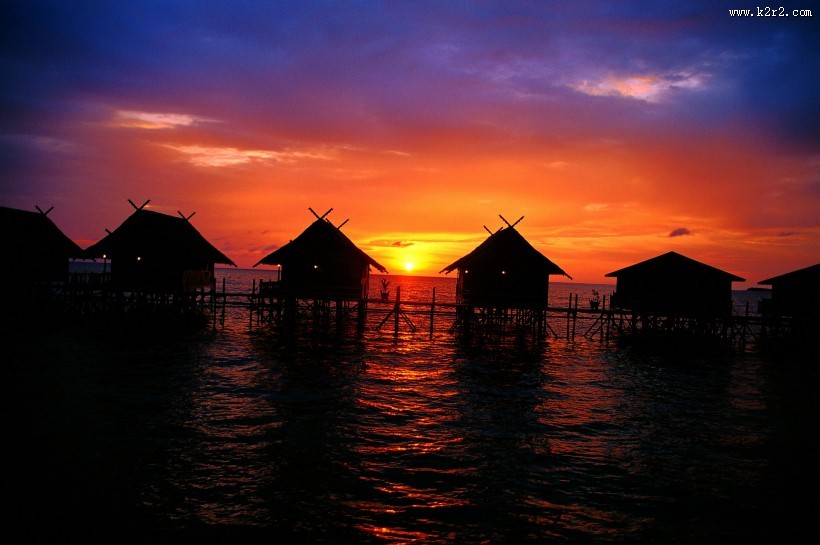 唯美海边落日夕阳图片