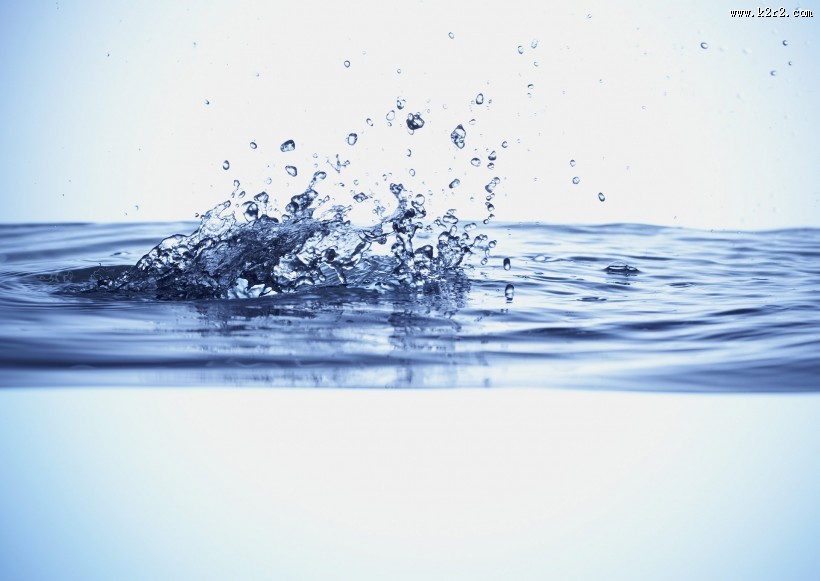 溅起的水花图片