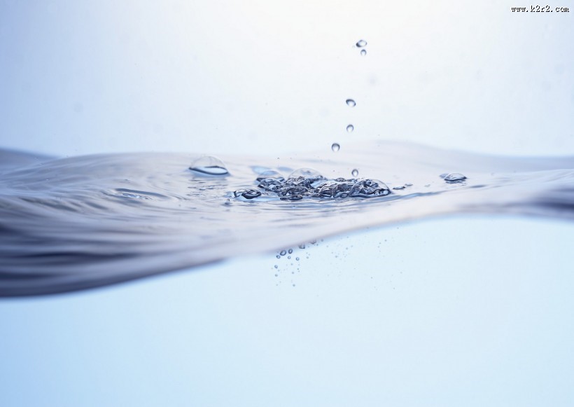 溅起的水花图片