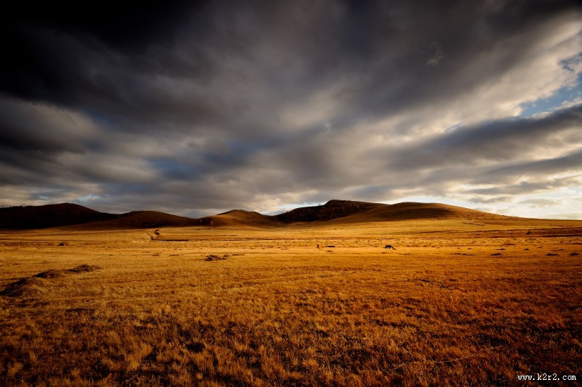 唯美内蒙古坝上草原秋季风景图片