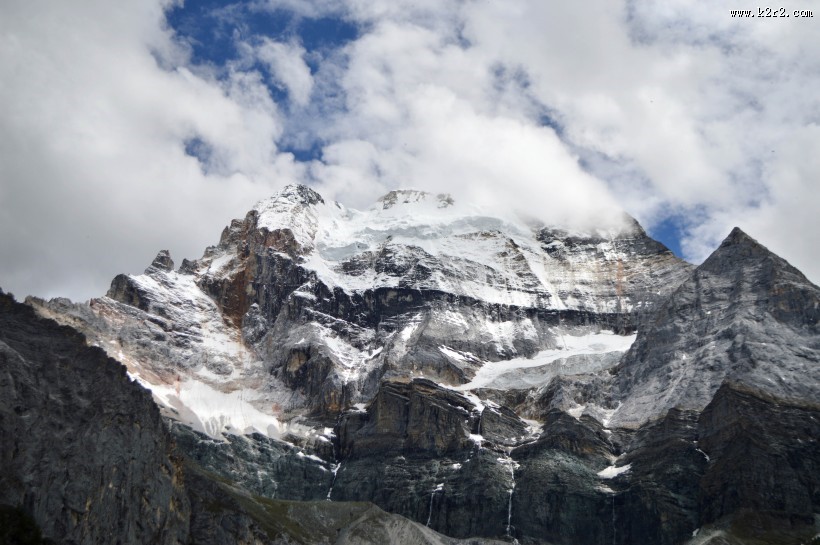 四川稻城亚丁自然风景图片