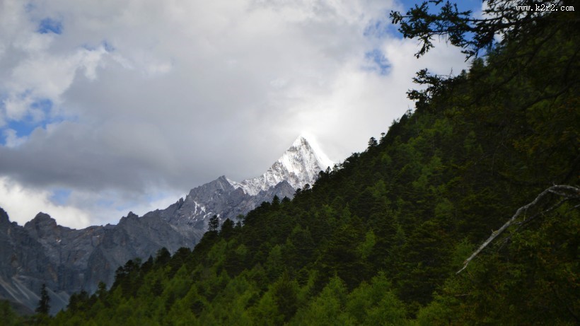 四川稻城亚丁自然风景图片