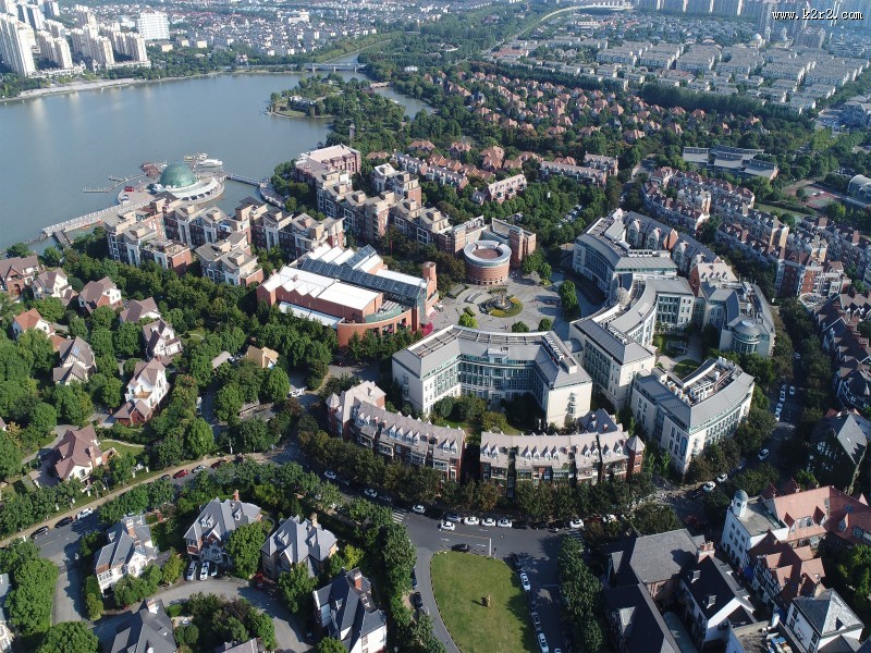 上海泰晤士小镇城市风景图片