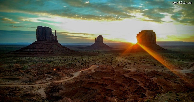 美国纪念碑山谷自然风景图片