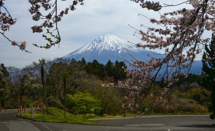 日本富士山风景图片