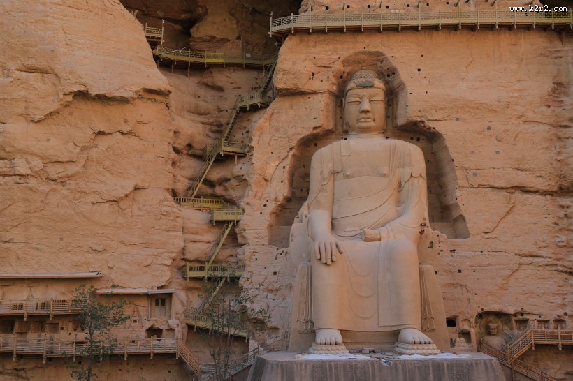 甘肃炳灵寺石窟风景图片