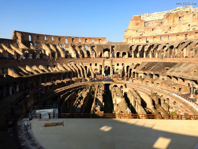 罗马斗兽场的内部风景图片