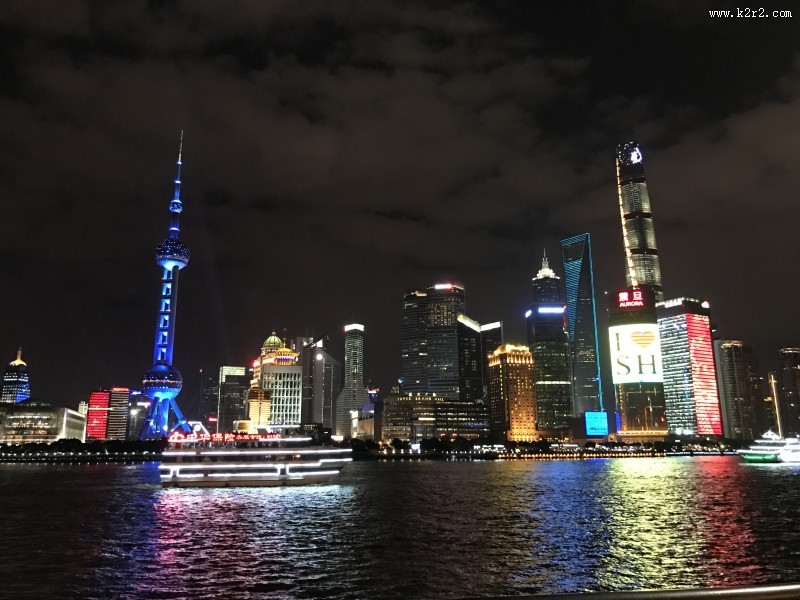 夜晚的上海东方明珠广播电视塔图片大全